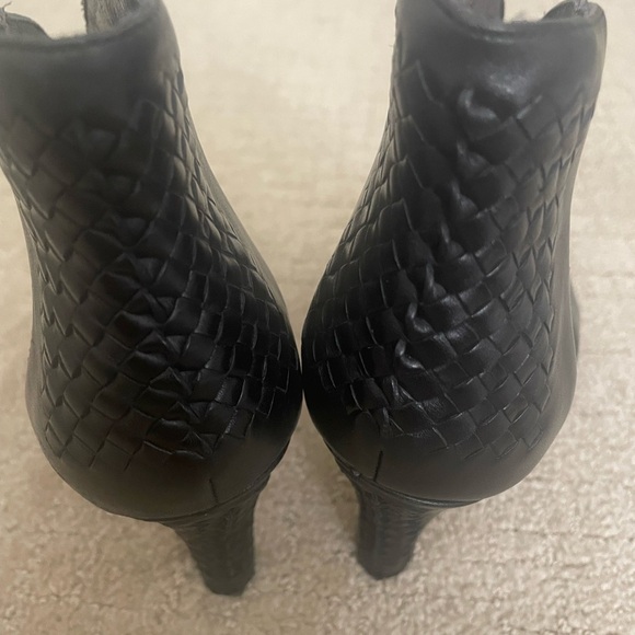 Elliott Lucca Alessandra Ankle Boot - Picture 5 of 8